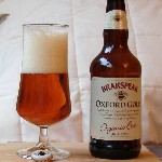 photo de la bouteille et du verre