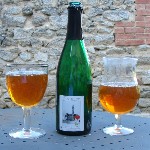 cliquer pour agrandir la photo photo de la bouteille et du verre