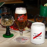 photo de la bouteille et du verre