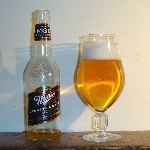 photo de la bouteille et du verre