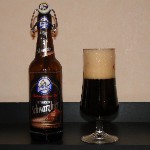 photo de la bouteille et du verre