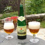 cliquer pour agrandir la photo photo de la bouteille et du verre
