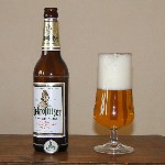 photo de la bouteille et du verre